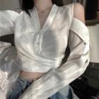 Long-sleeve Cold Shoulder V-neck Crop Top