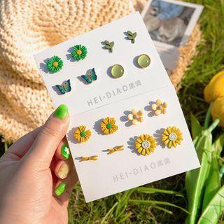 4 Pair Set: Flower / Leaf / Butterfly / Bead Earring