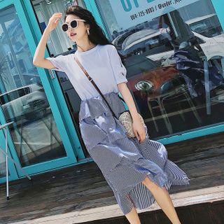 Set: Cut Out Short-sleeve T-shirt + Striped Layered Midi Skirt