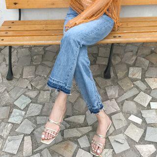 Contrast Hem Straight-cut Jeans