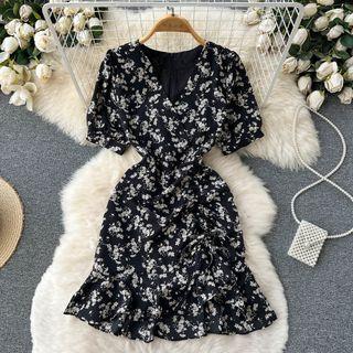Short-sleeve V-neck Floral Fish Tail Dress