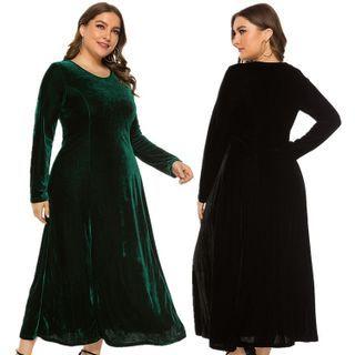 Plus Size Long Sleeve Round Neck Velvet A-line Maxi Dress