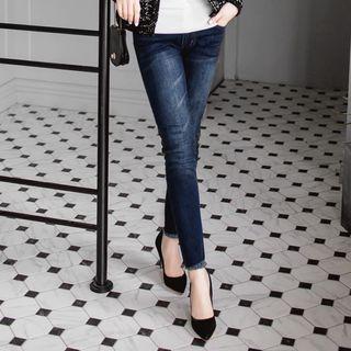 Washed Frayed Skinny Jeans