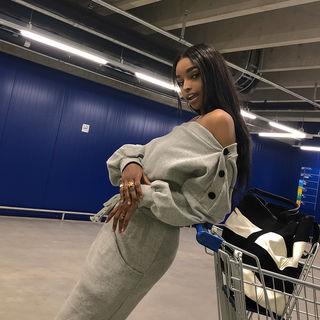 Buttoned Off-shoulder Sweatshirt