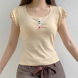 Scoop-neck Short Sleeve Ruffled-trim Crop Top