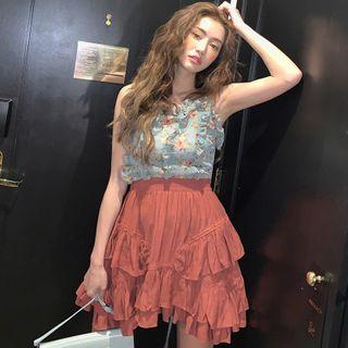 Sleeveless Floral Print Top / A-line Skirt