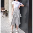 Short Sleeve Print T-shirt / Floral Asymmetric Layered Maxi Skirt