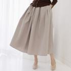 Pintuck Pocket-side Long Flare Skirt