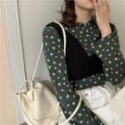 Flower Print Long-sleeve T-shirt / Cropped Knit Vest