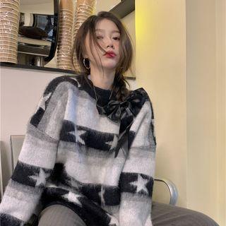 Striped Star Sweater Sweater - Black & White - One Size