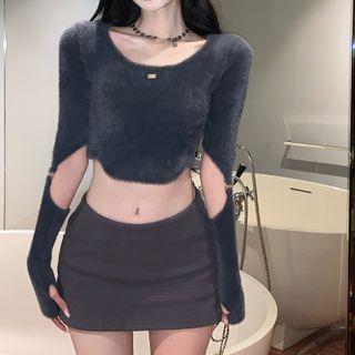 Long-sleeve Fluffy Cutout Crop Top Gray - One Size