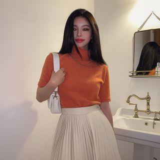 High-neck Short-sleeve Napped Top