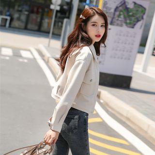Corduroy Pocket Buttoned Cropped Jacket