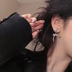 Non-matching Rhinestone Flower Earring 1 Pair - Ear Studs - One Size