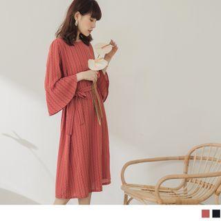 Ruffle Sleeve Tie-waist Patterned Midi Dress