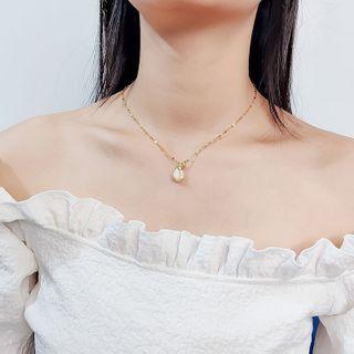 Crystal Pendant Necklace Gold - One Size