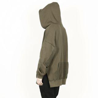 Slit-side Hoodie T-shirt
