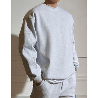 Patched-detailed Oversized Sweatshirt