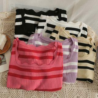Ruffle-edge Striped Crop T-shirt In 5 Colors