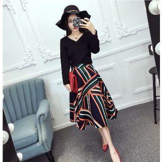 Set: Cropped Wrapped Top + Patterned A-line Skirt