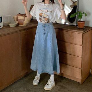 Short-sleeve Print T-shirt / High-waist Denim A-line Midi Skirt