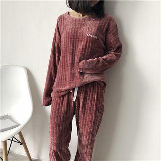 Loungewear Set: Lettering Pullover + Pants