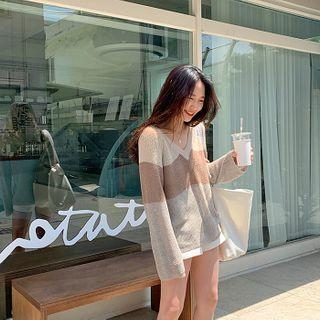 V-neck Color-block Summer Sweater