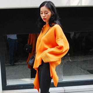 Long-sleeve Asymmetric-hem Loose-fit Knit Top