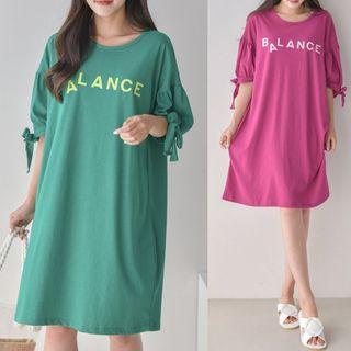 Tie-sleeve Letter Print T-shirt Dress