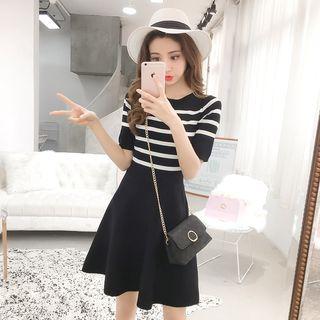 Short-sleeve Striped Panel A-line Knit Dress
