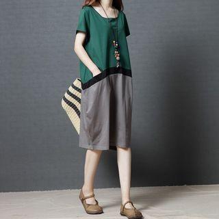 Short-sleeve Color Block Smock Dress