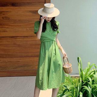 Short-sleeve Front Knot A-line Midi Dress Green - One Size