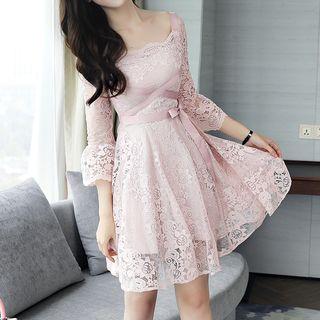 Long-sleeve Lace Lace-up Dress