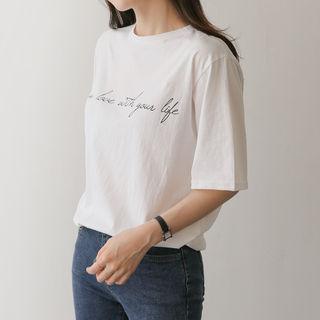 Short-sleeve Lettered T-shirt