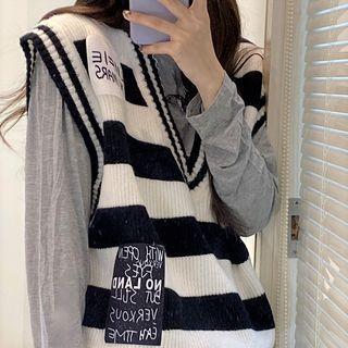 Lettering Striped Sweater Vest Stripes - Black & White - One Size