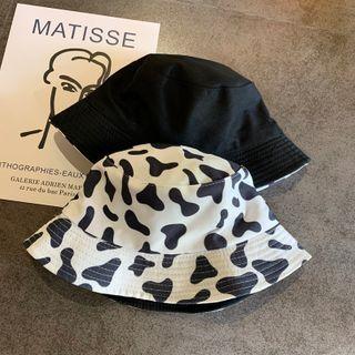 Cow Print Bucket Hat Black & White - M