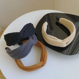 Yarn Criss Cross Face Wash Headband