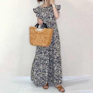Sleeveless Floral Ruffle Trim Maxi A-line Dress Black & White - One Size
