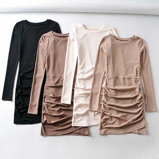 Plain Ruched Long-sleeve Dress