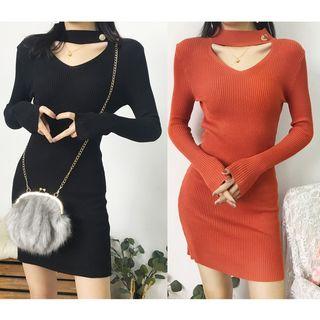 Ribbed Knit V-neck Long-sleeve Dress