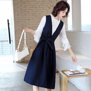 Set: 3/4-sleeve Blouse + Sleeveless Midi Dress