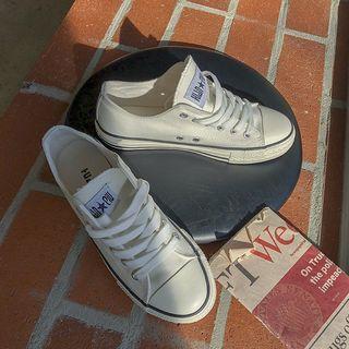 Grommet Canvas Sneakers