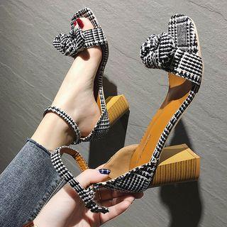Houndstooth Bow-accent Block Heel Sandals