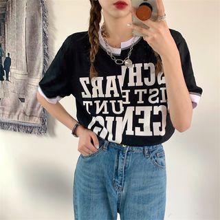 Irregular Lettering T-shirt Black - One Size