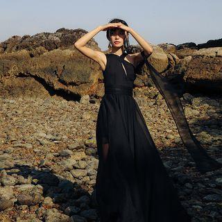 Cutout Maxi Sundress