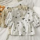 Slim-fit Cropped V-neck Shirt