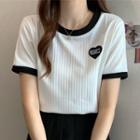Short-sleeve Heart Applique Ribbed Knit Top