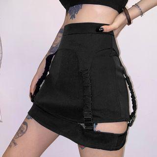 Paneled Cargo Mini Fitted Skirt