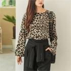 Round-neck Leopard Blouse