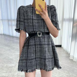 Short-sleeve Plaid Tasseled A-line Dress